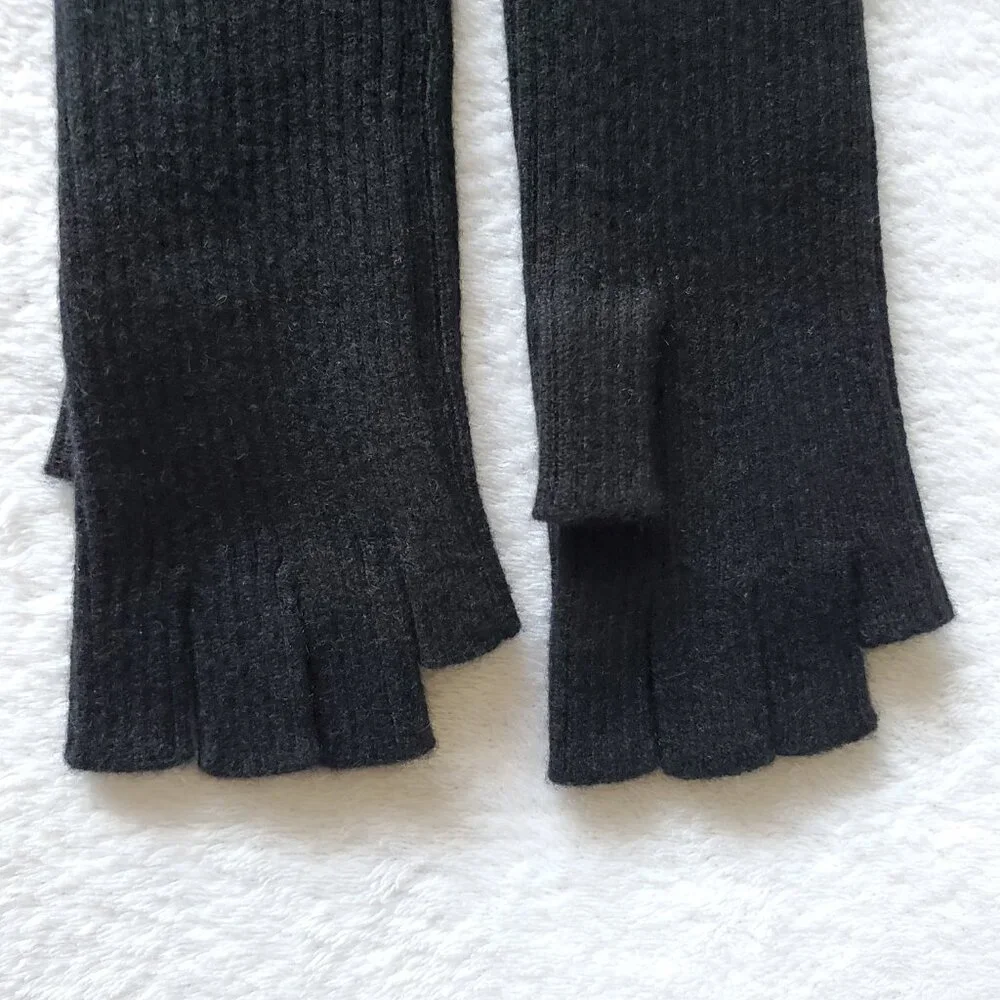 NEW Autumn Cashmere 100% Cashmere Ribbed Long Fingerless Gloves Arm Warmers BLK